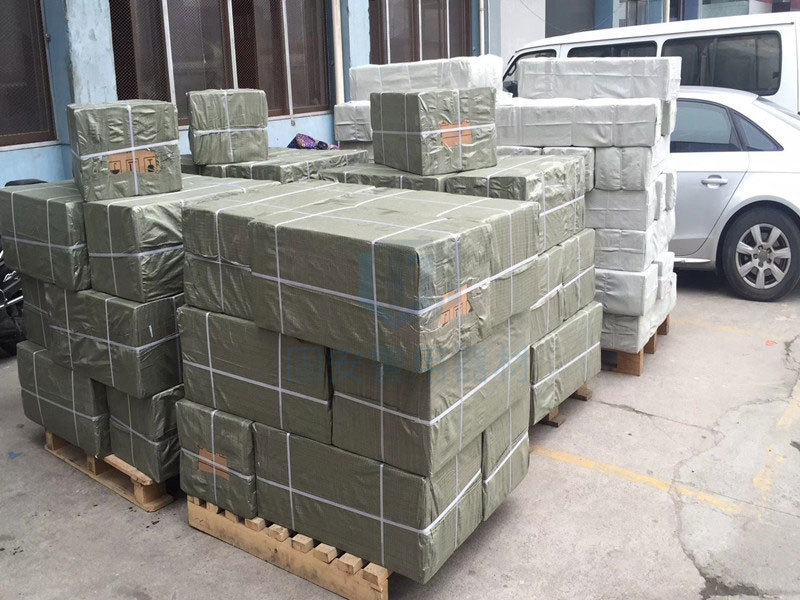 靖江固安發貨篇—發往廣州的1000張防暴盾牌順利發貨！